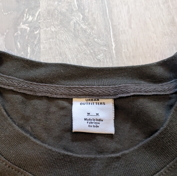 Urban Outfitters tech long sleeve shirt - Picture 2 of 4